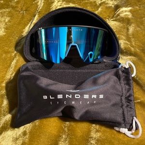 🔵🔷Blender Sunglasses🔷🔵